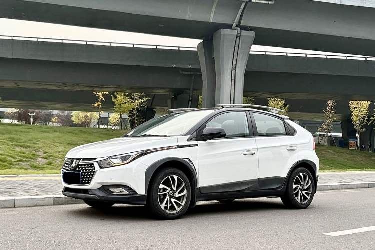 Used Luxgen U5 SUV 2017 1.6L CVT Jazz Edition