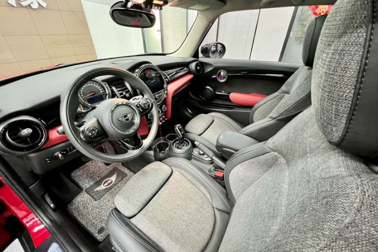 Used MINI MINI 2019 1.5T COOPER Classic Edition
