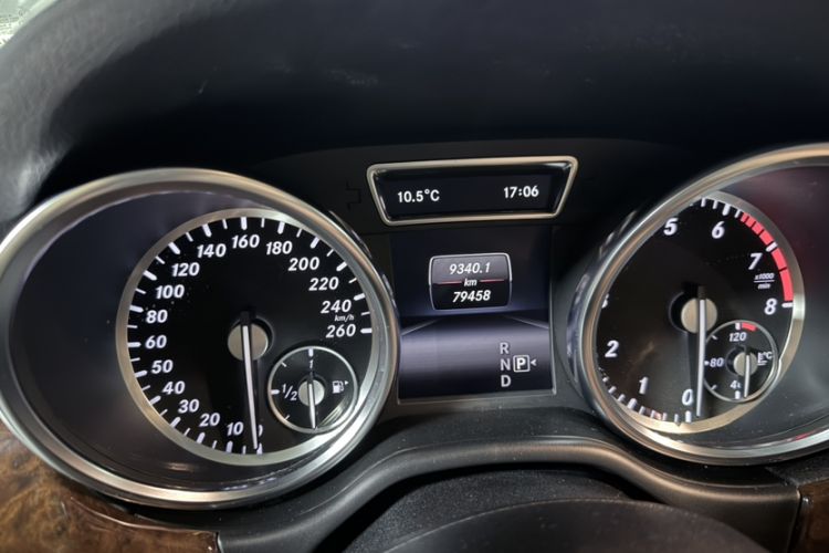 Used Mercedes-Benz M-Class 2014 ML 400 4MATIC Dynamic Model
