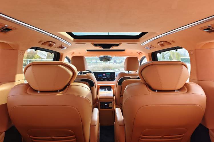 Used Wey Gaoshan 2023 Four-Wheel-Drive Executive Extended Version