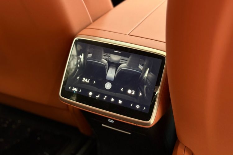 Used ONVO L60 2024 85 kWh Rear-Drive Version
