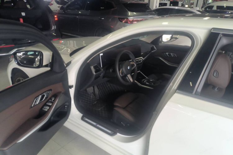 Used BMW 3 Series 2024 325Li M Sport Package