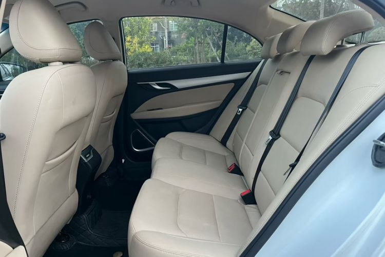 Used Geely Auto Emgrand 2018 1.5L Manual Luxury Model