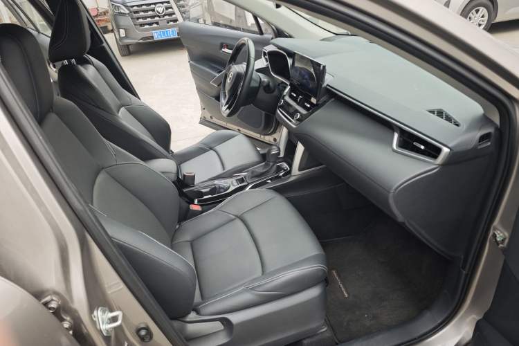 Used Toyota FRONTLANDER 2023 2.0L Smart Electric Hybrid Dual-Engine Deluxe Version