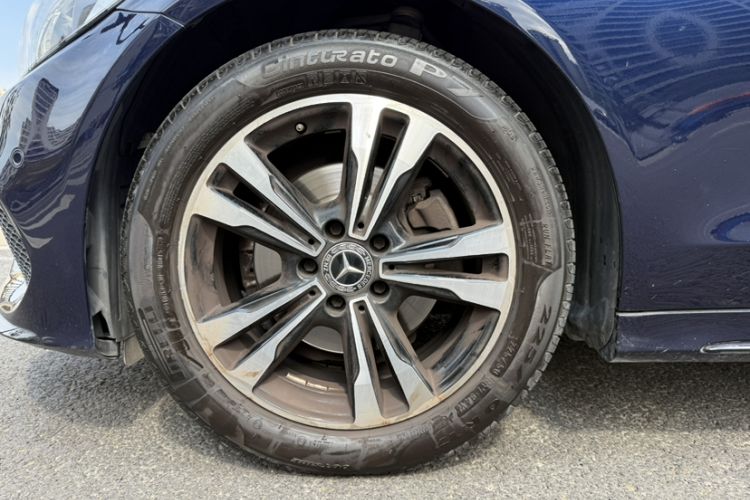 Used Mercedes-Benz C-Class 2017 Restyled C 200 Sport Edition Exterior 1