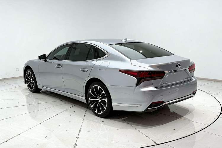 Used Lexus LS 2021 500h Executive Edition Exterior 1