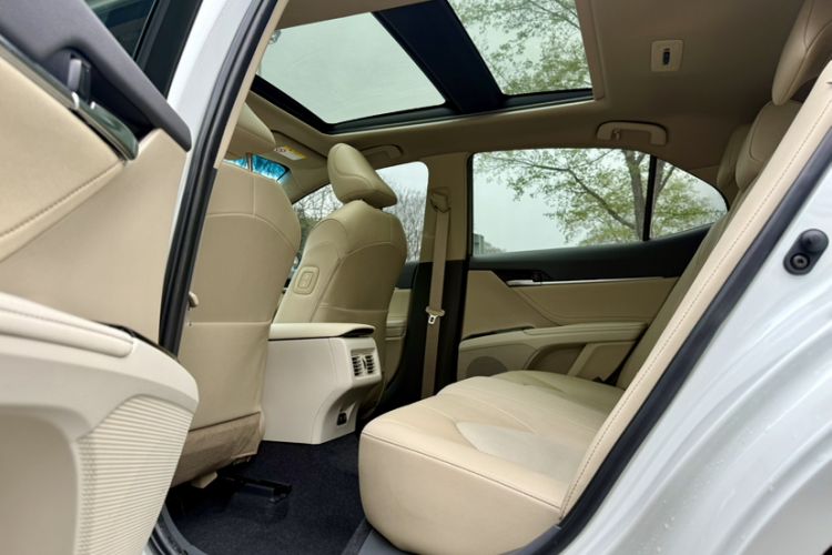 Used Toyota Camry 2019 Revised Version 2.5G Luxury Edition Interior 3