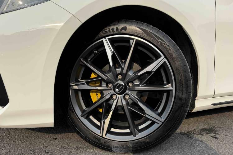 Used GAC Trumpchi EMPOW 2023 270T DCT J16 Version
