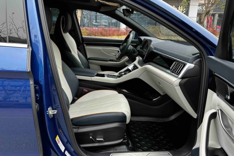 Used BYD Song PLUS New Energy 2021 DM-i 110KM Flagship PLUS Interior 4