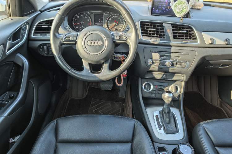 Used Audi Q3 2015 35 TFSI Ambition Edition
