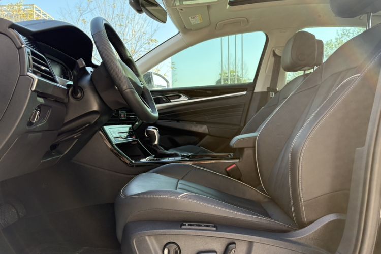 Used Volkswagen Passat 2024 330TSI Starry Elite Edition