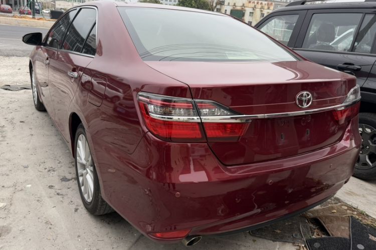 Used Toyota Camry 2015 2.5G Luxury Navigation Edition