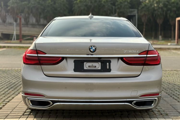 Used BMW 7 Series 2017 730Li Luxury Model
