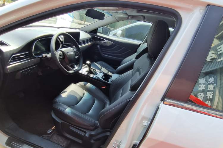 Used JETOUR X70S 2019 1.5T Manual Explore Edition China V Standard