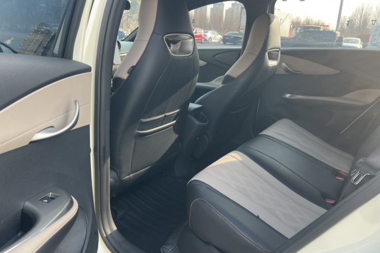 Used BYD Dolphin 2023 420 km Free Version