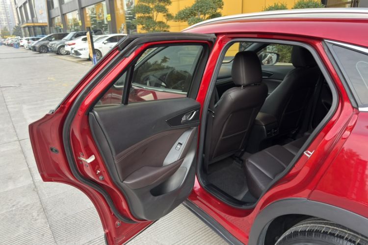 Used Mazda CX-4 2020 2.0L Automatic Two-Wheel Drive Blue Sky Luxury Edition
