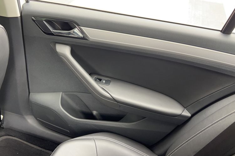 Used Jetta VA3 2021 1.5L Automatic Glory Edition Interior 10