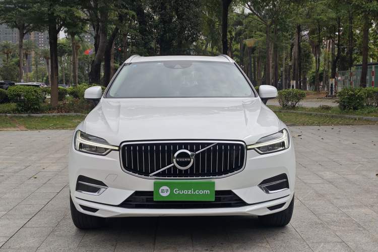 Used Volvo XC60 2020 T5 4x4 Smart Luxury Edition Exterior 1