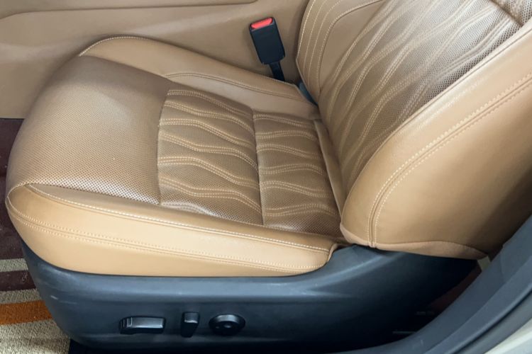 Used Nissan Teana 2022 2.0L XL-Upr Enjoyment Edition Interior 9