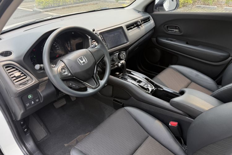 Used Honda Vezel 2020 1.5L CVT Pioneer Edition Gear Lever