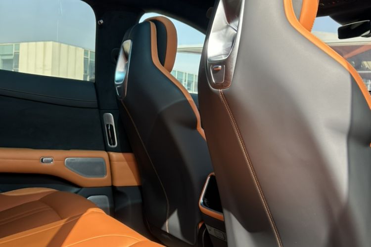 Used Xiaomi Auto YU7 2025 Ultra-Long Range High-Performance All-Wheel-Drive Max Edition