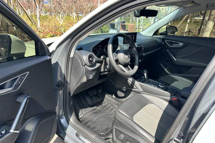 Used Audi Q2L 2020 35 TFSI Fashionable and Elegant Model