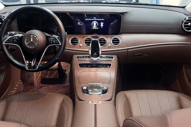 Used Mercedes-Benz E-Class 2023 Updated E 300 L Fashion Edition
