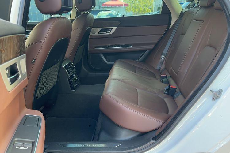 Used Jaguar XFL 2017 XFL 2.0T 240PS Premium Edition