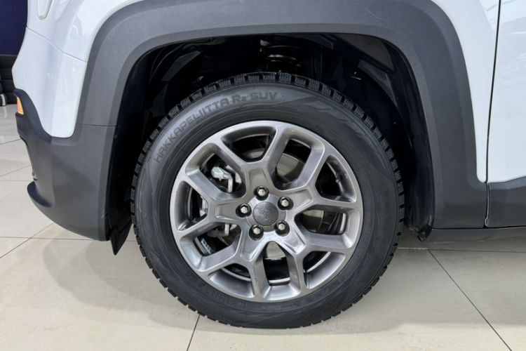 Used Jeep Renegade 2018 Connected Large Screen Version 180TS Automatic Kinetic Edition+ Exterior 2