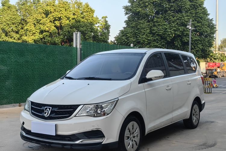 Used Baojun 730 2016 1.5L Manual Value Edition 7 Seats China V Emission Standard