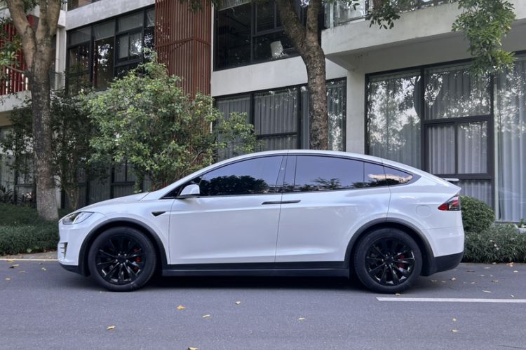 Used Tesla Model X 2019 Long-Range Version