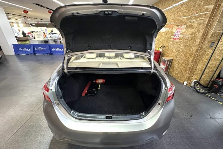 Used Toyota Corolla 2014 1.6L CVT GLX-i
