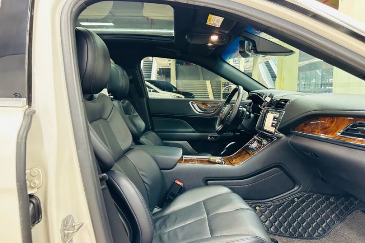 Used Lincoln Continental 2018 2.0T Two-Wheel Drive Deluxe Edition
