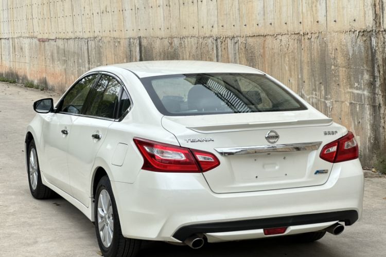 Used Nissan Teana 2018 2.0L XL Smart Upgrade Edition Exterior 4
