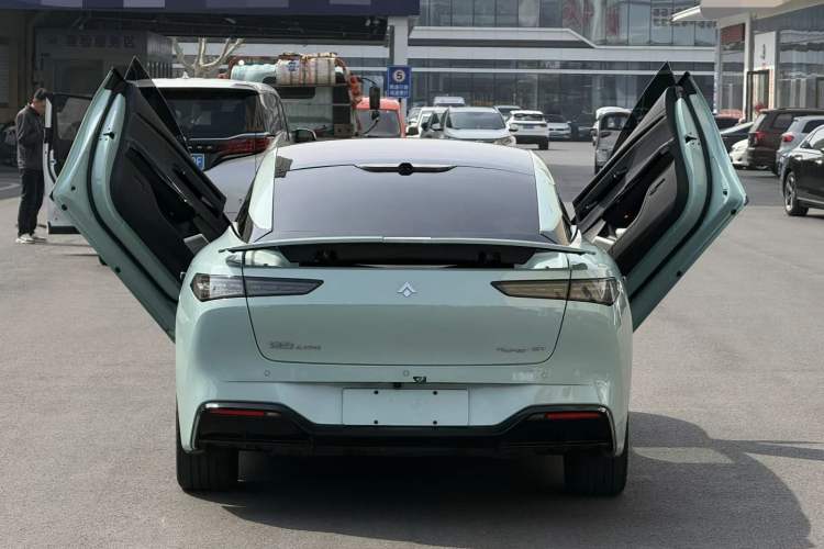 Used Hyptec GT 2023 560 Rear-Drive Seven-Wing Edition
