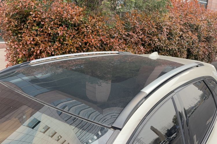 Used Volvo V40 2018 Cross Country T3 Zhiya Edition Roof