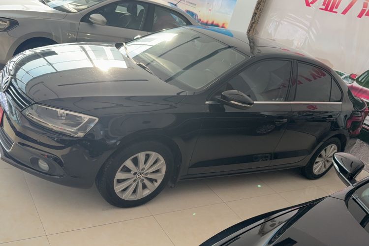 Used Volkswagen Sagitar 2014 Revised Version 1.4TSI Automatic Luxury Edition