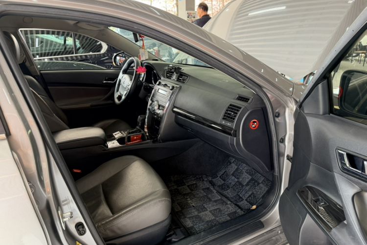 Used Toyota Camry 2023 2.5G Luxury Edition