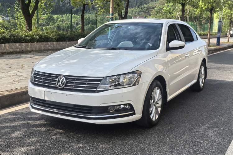Used Volkswagen Lavida 2017 1.6L Automatic Comfort Edition