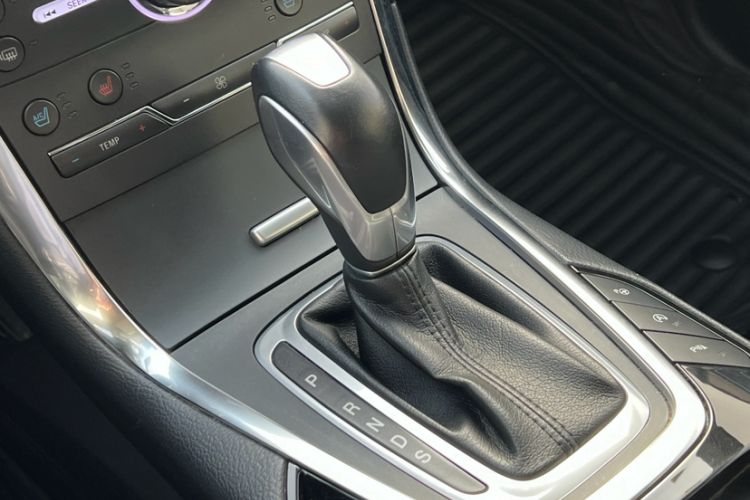 Used Ford Edge 2018 EcoBoost 245 Four-Wheel Drive Titanium 7-Seater