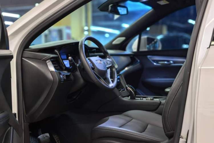 Used Cadillac XT6 2021 28T Six-Seater Four-Wheel-Drive Fashion Edition