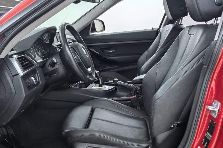 Used BMW 3 Series GT 2018 320i Sport Edition
