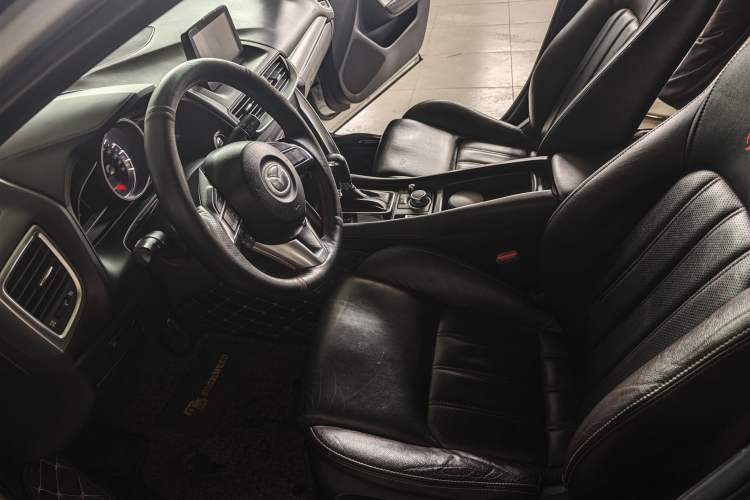 Used Mazda CX-4 2016 2.0L Automatic 2WD Blue Sky Luxury Edition