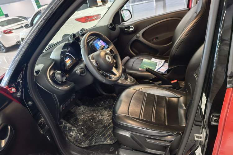 Used smart forfour 2016 1.0L 52 kW Passion Edition
