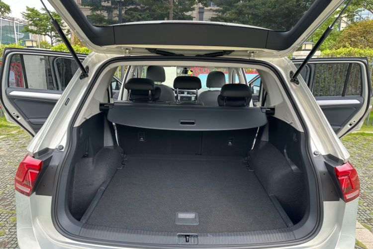 Used Volkswagen Tiguan L 2018 330TSI Automatic Two-Wheel Drive Luxury Edition