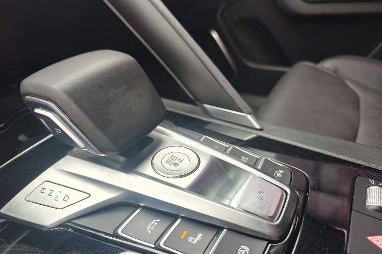 Used BYD Song Pro New Energy 2019 EV High-Power Long-Range Flagship Model
