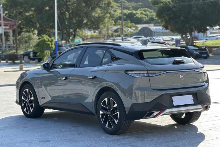 Used DS 4 2023 1.6T Château de Versailles CROSS Edition