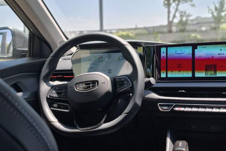 Used Geely Auto Binray 2024 Binrui COOL 1.5T DCT Longteng Edition Interior 2