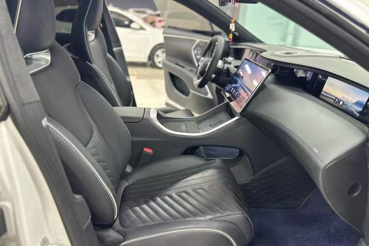 Used Avatr 11 2023 Harmony 90° Four-Wheel Drive Version