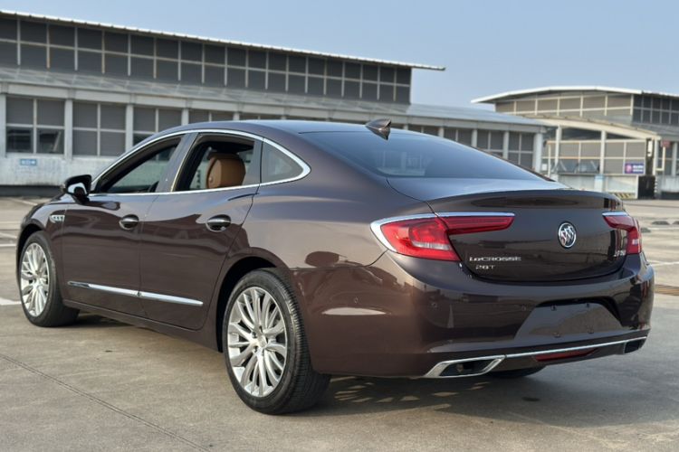 Used Buick LaCrosse 2018 28T Luxury Model